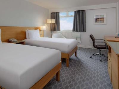 Hilton London Watford Hotel 4*